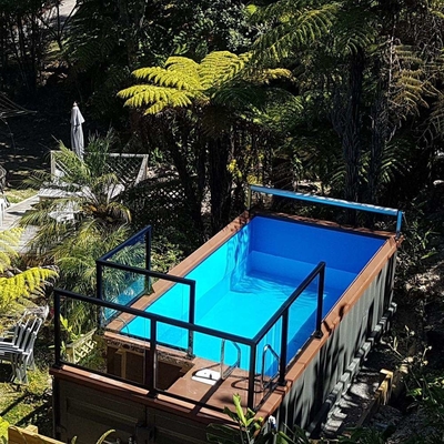 Piscina de contêiner portátil moderna e pré-fabricada de luxo com parede de vidro de alta resistência