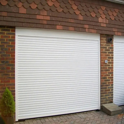 Portas remotas da garagem do furacão de alta qualidade dos obturadores da tempestade da casa com sistema de segurança