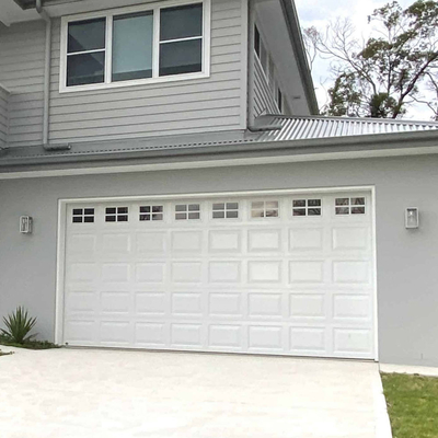 Porta de moldura de alumínio e porta de garagem automática para villa de vidro fosco