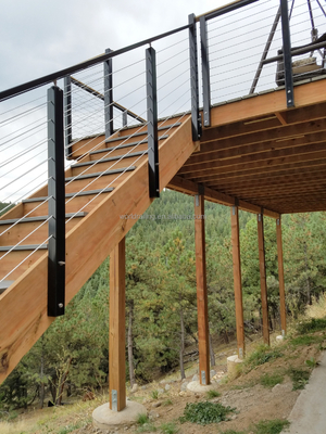 Fácil instale as escadas de vidro da balaustrada da madeira em forma de u moderna da espiral da escadaria