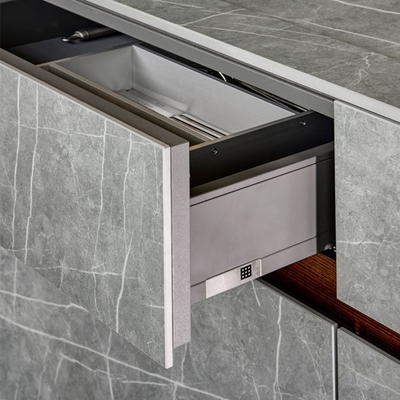 Armário modular luxuoso moderno feito sob encomenda 700mm*1300mm da despensa da cozinha