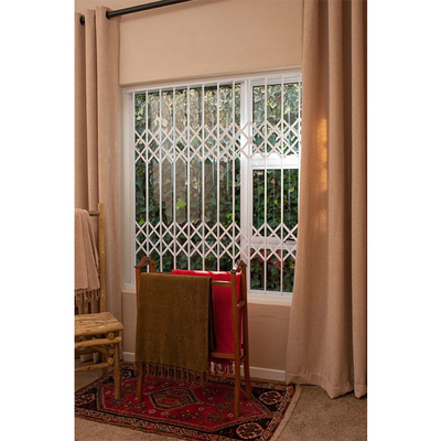 Quadro de alumínio Windows da casa de campo sanfona durável da grade com assaltante Bars